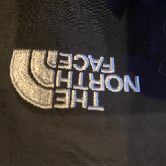 North face women's jacket M black, great condition - Picture 7 of 7